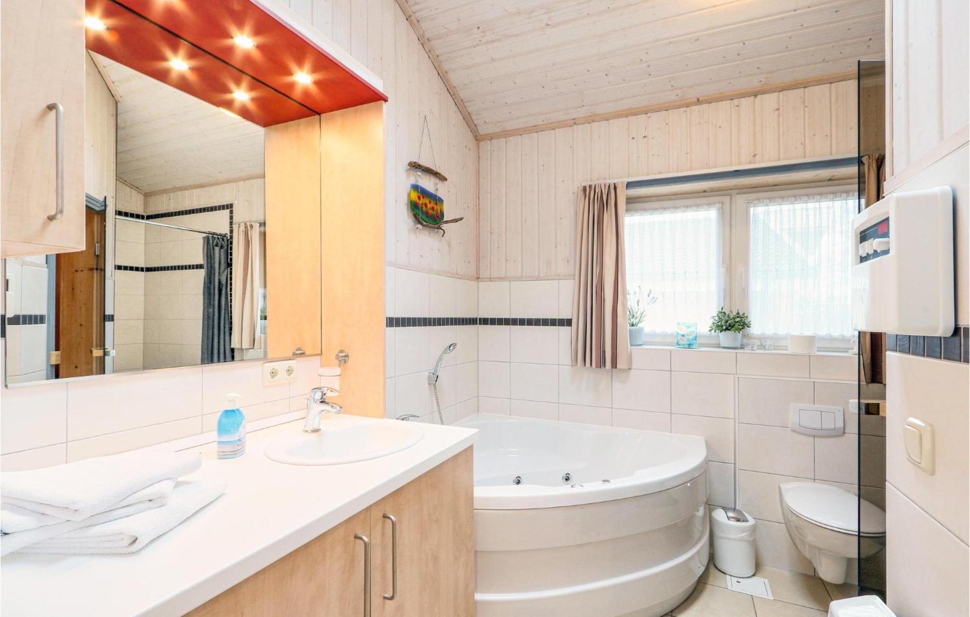 Nice Home In Rechlin With Sauna Exterior photo